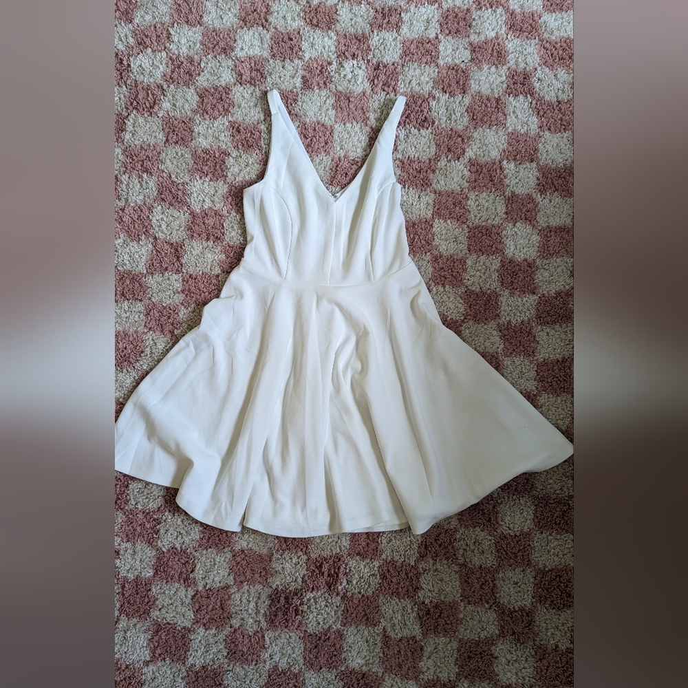 Lulus short white dress